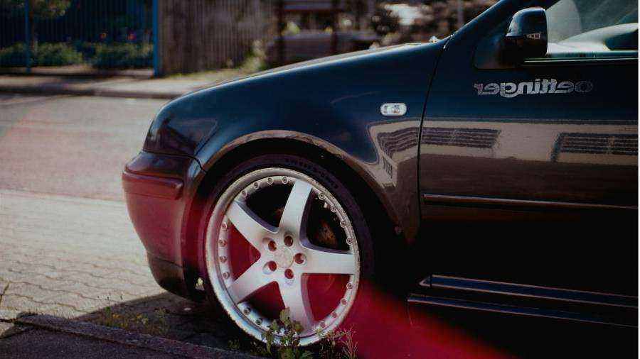 SUV premium